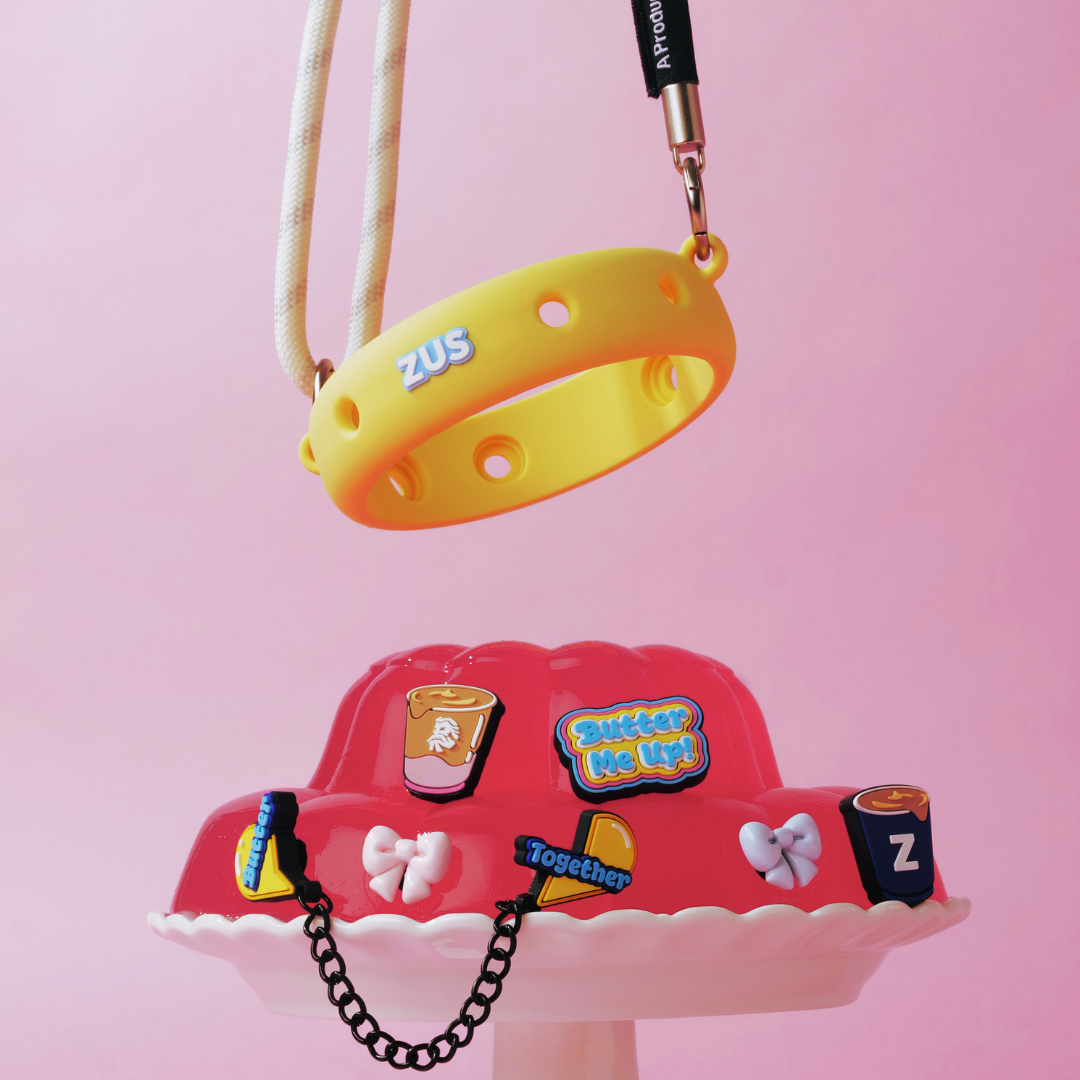 ZUS® Chubee™ Cup Sleeve + Charms